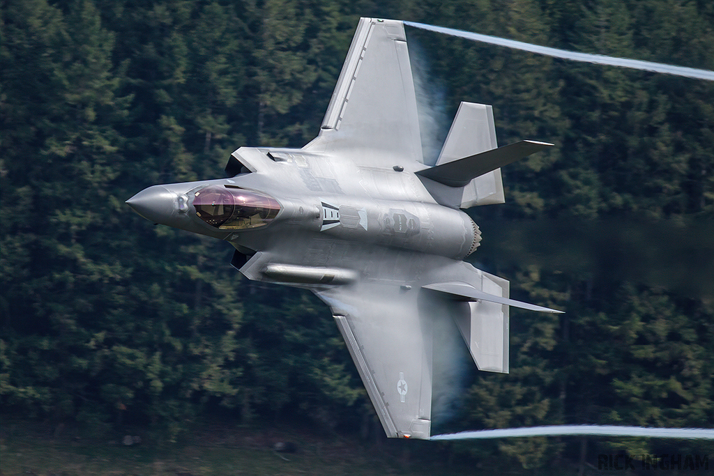 Lockheed Martin F-35A Lightning II - 19-5495 - USAF