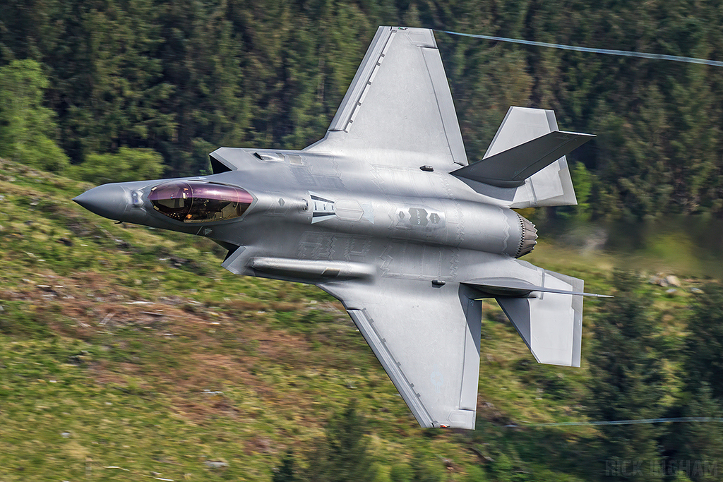 Lockheed Martin F-35A Lightning II - 19-5495 - USAF
