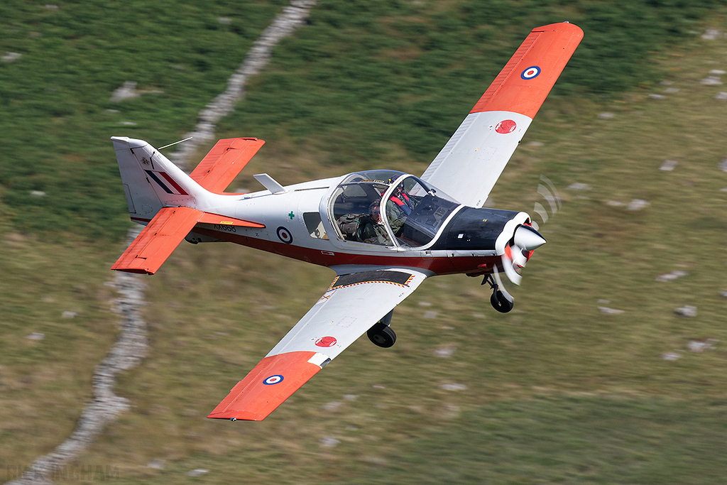 Scottish Aviation Bulldog T1 - XX668 / G-CBAN - RAF