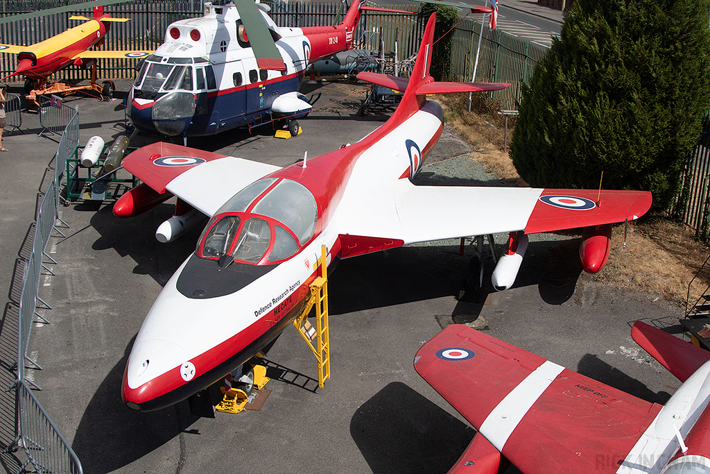 Hawker Hunter T7 - WV383 - Royal Aircraft Establishment (RAE)