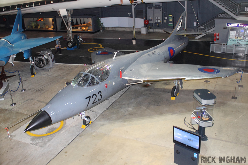 Hawker Hunter T8M - XL580/723 - Royal Navy