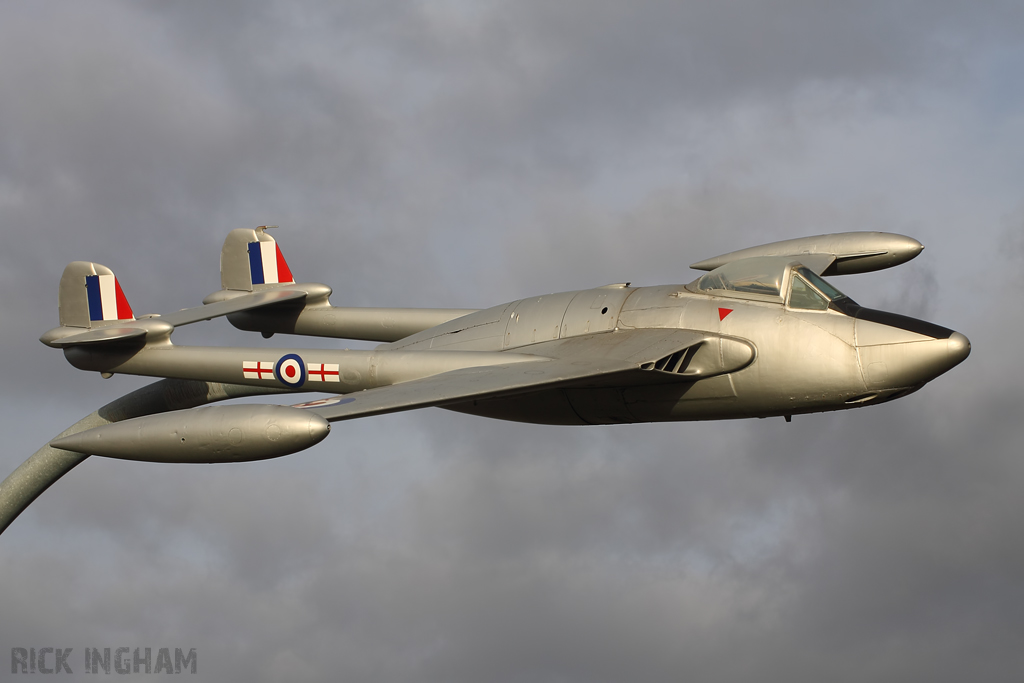 De Havilland DH112 Venom FB54 - G-BLSD / J-175 - Ex Swiss Air Force (False RAF markings)