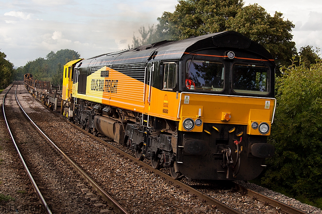 Class 66 - 66850 - Colas Rail