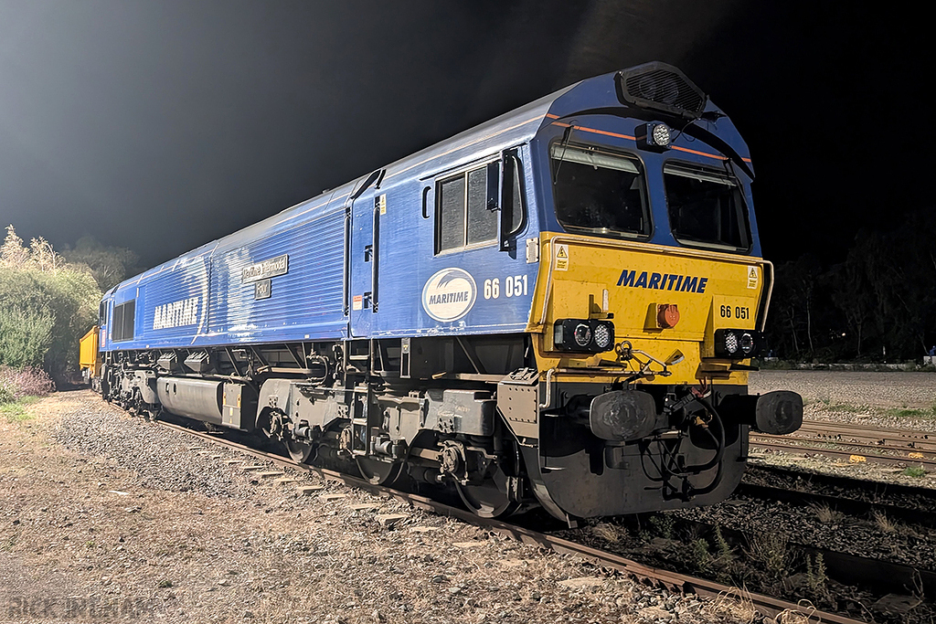 Class 66 - 66051 - DB Schenker