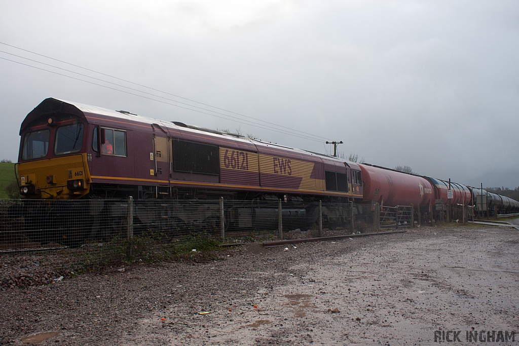 Class 66 - 66121 - EWS