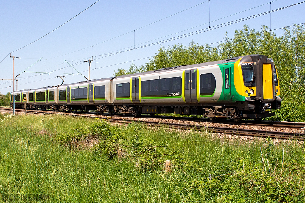 Class 350 - 350111 - London Midland