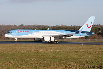 Boeing 757-236 - G-OOBA - Thomson
