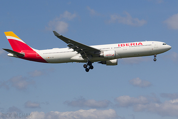 Airbus A330-302 - EC-LXK - Iberia