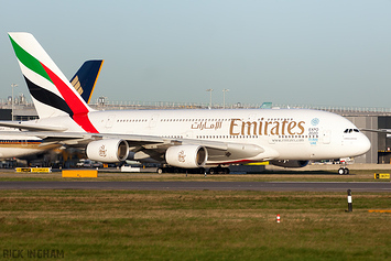 Airbus A380-861 - A6-EDR - Emirates
