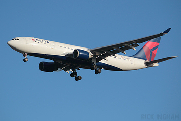 Airbus A330-223 - N857NW - Delta Airlines