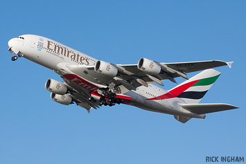 Airbus A380-861 - A6-EEN - Emirates