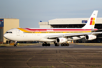 Airbus A340-313 - EC-GHX - Iberia