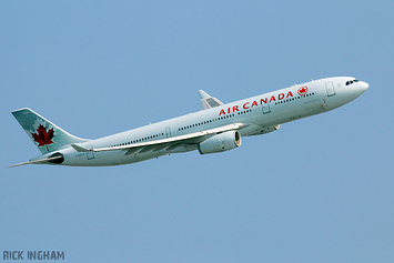 Airbus A330-343 - C-GHKW - Air Canada