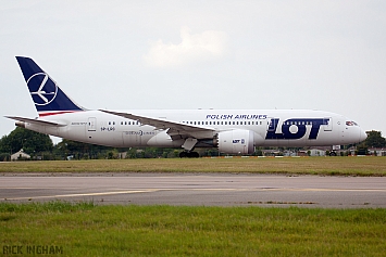 Boeing 787-8 Dreamliner - SP-LRC - LOT Polish Airlines
