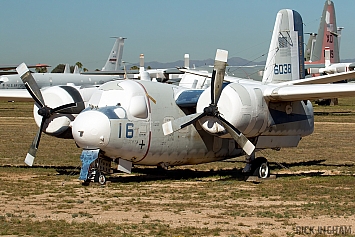 Grumman C-1A Trader - 146038 - US Navy