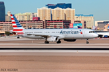 Airbus A321-231 - N581UW - American Airlines