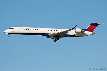 Bombardier CRJ-900ER - N805SK - Delta Connection