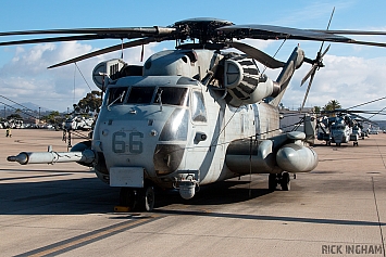 Sikorsky CH-53E Super Stallion - 161382/66 - USMC