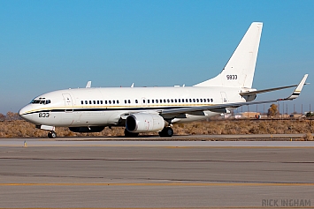 Boeing C-40A Clipper - 165833 - US Navy