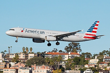Airbus A321-231 - N974UY - American Airlines