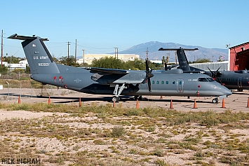 Bombardier Dash 8-315 - N8300Y - US Army