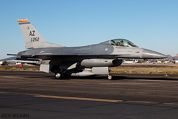 Lockheed Martin F-16C Fighting Falcon - 86-0252 - USAF