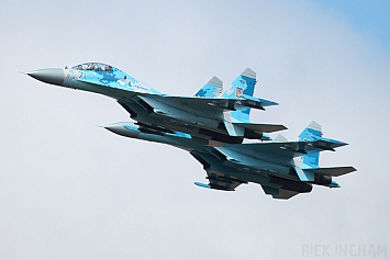 Sukhoi Su-27UB Flanker - 71 blue - Ukrainian Air Force