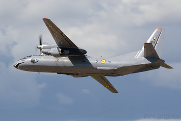 Antonov An-26 Curl - 810 - Romanian Air Force