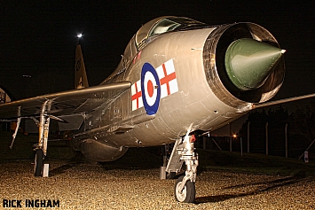 English Electric Lightning T5 - XS420 - RAF