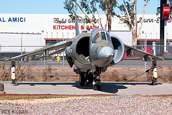 Hawker Siddeley AV-8C Harrier - 158387 - USMC