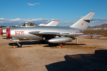 Mikoyan-Gurevich MIG-17 Fresco - 1605 - Russian Air Force