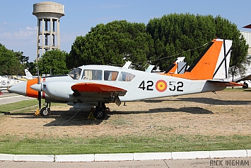 Piper PA-23-250 Aztec - E.19-3 / 42-52 - Spanish Air Force