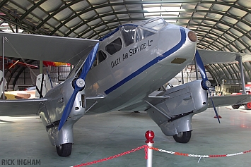 De Havilland Dragon Rapide - G-ACYR - Olley Air Service Ltd
