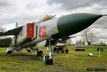 Mikoyan-Gurevich MiG-23ML Flogger - 024003607/04 - Polish Air Force
