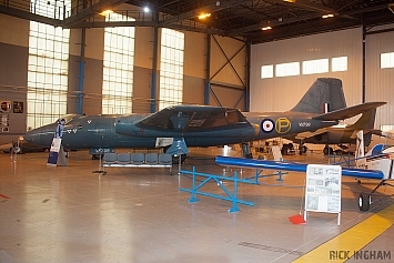 English Electric Canberra T4 - VN799 - RAF
