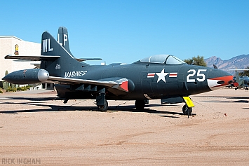 Grumman F9F-4 Panther - 125183 - USMC