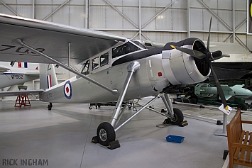 Scottish Aviation Pioneer CC1 - XL703 - RAF