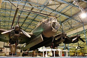 Avro Lancaster B1 - R5868 - RAF