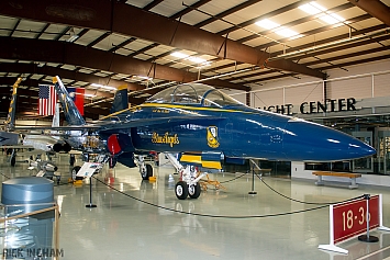 McDonnell Douglas F/A-18B Hornet - 161943 - US Navy Blue Angels
