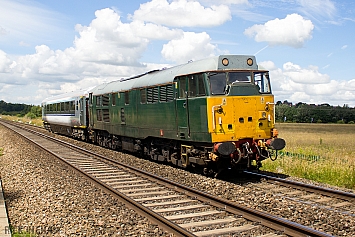 Class 31 - 31452 - DCR