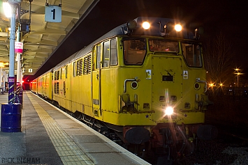 Class 31 - 31233 - Network Rail
