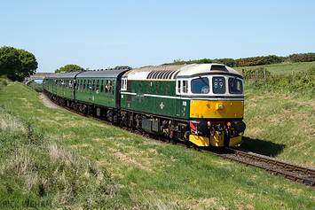 Class 33 - 33012/D6515