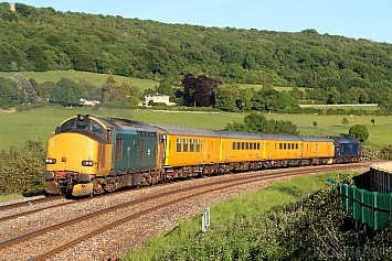Class 37 - 37610 - Colas Rail