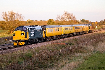 Class 37 - 37025 - Colas Rail
