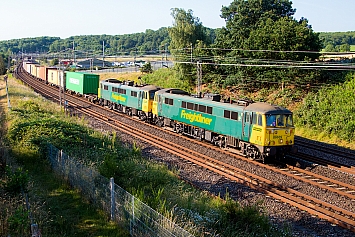 Class 86 - 86609 + 86608 - Freightliner