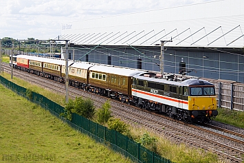 Class 87 - 87002 - Intercity (Locomotive Services Limted)