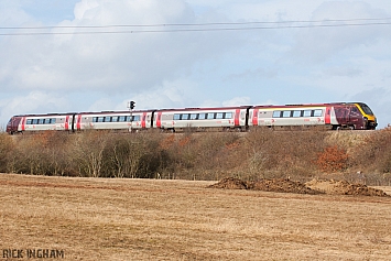 Class 220 - 220017 - Cross Country Trains