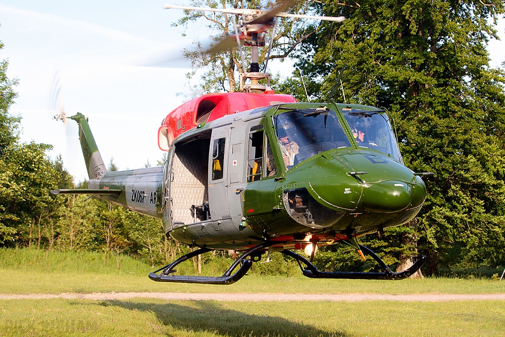 Bell 212HP AH3 - ZK067 - AAC