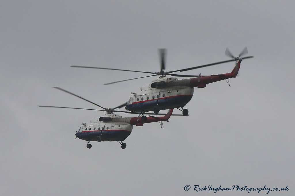 Mil Mi-17 - ZB697 + ZB698 - QinetiQ