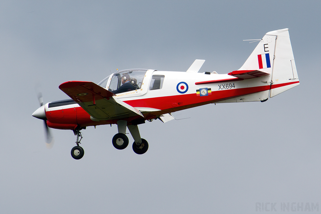 Scottish Aviation Bulldog T1 - XX694/E / G-CBBS - RAF